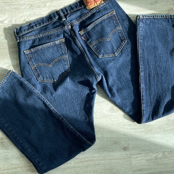 Men's 501 Original | Size: 36 x 30** - Picture 12 of 16